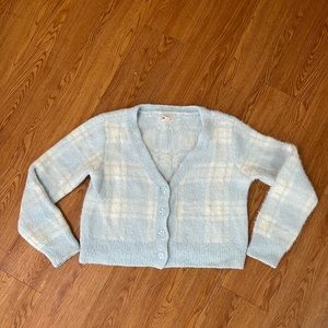 Woman’s Cardigan